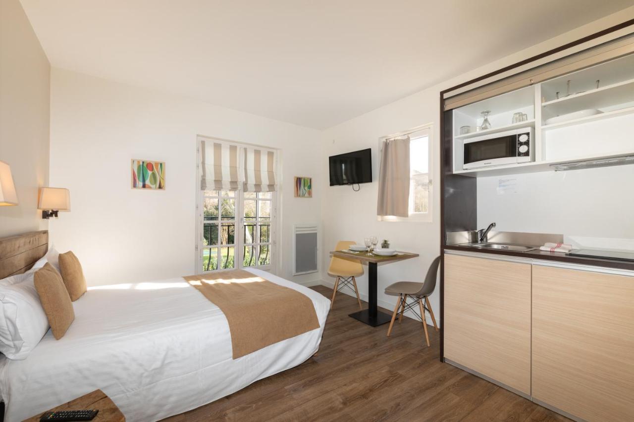 Hotel Residence Alaia Ascain Ruang foto