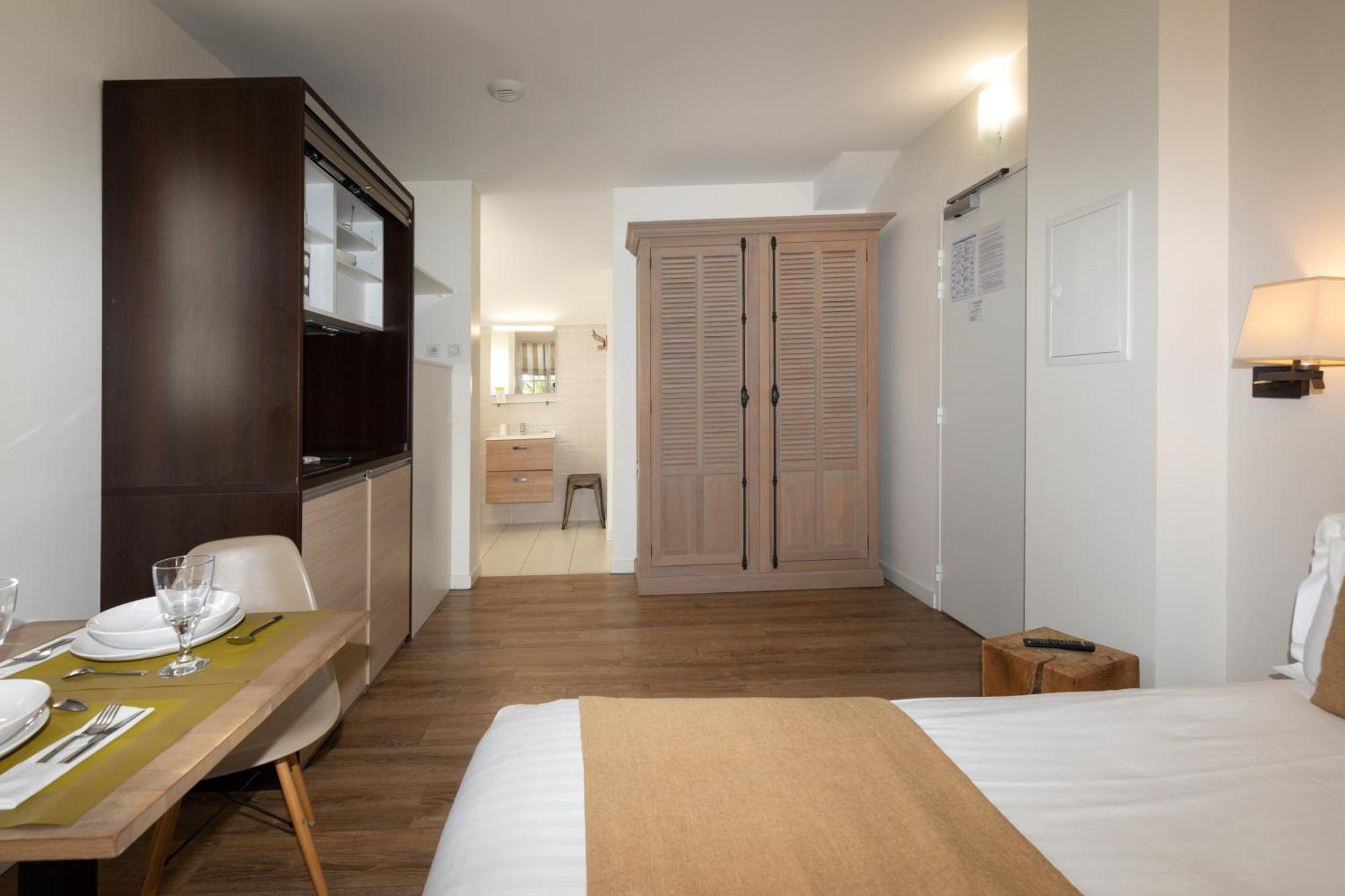 Hotel Residence Alaia Ascain Ruang foto