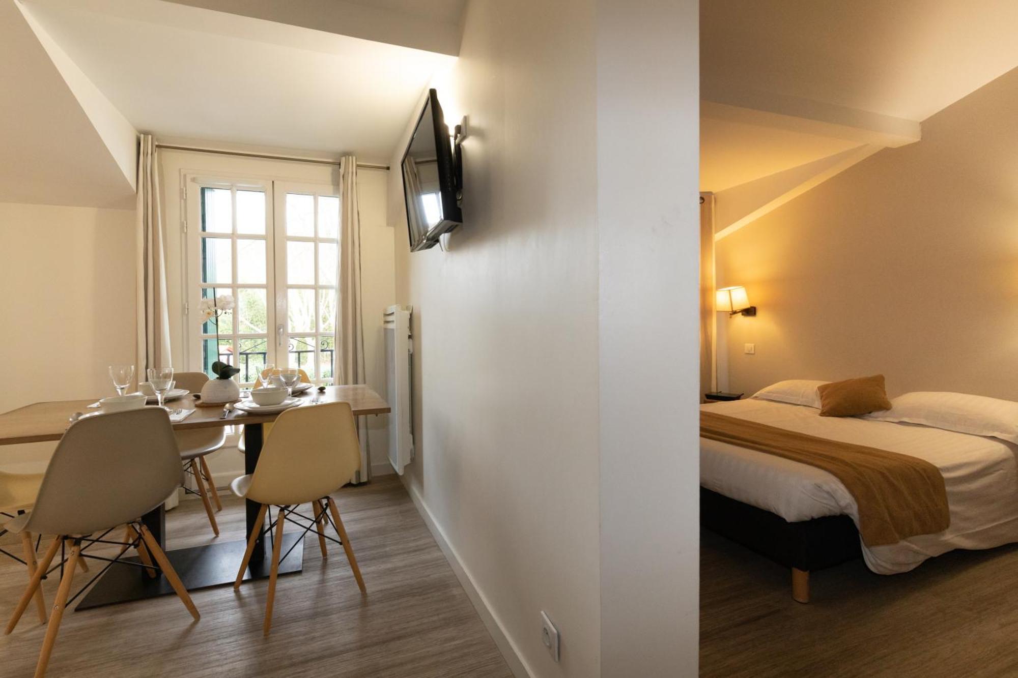 Hotel Residence Alaia Ascain Ruang foto